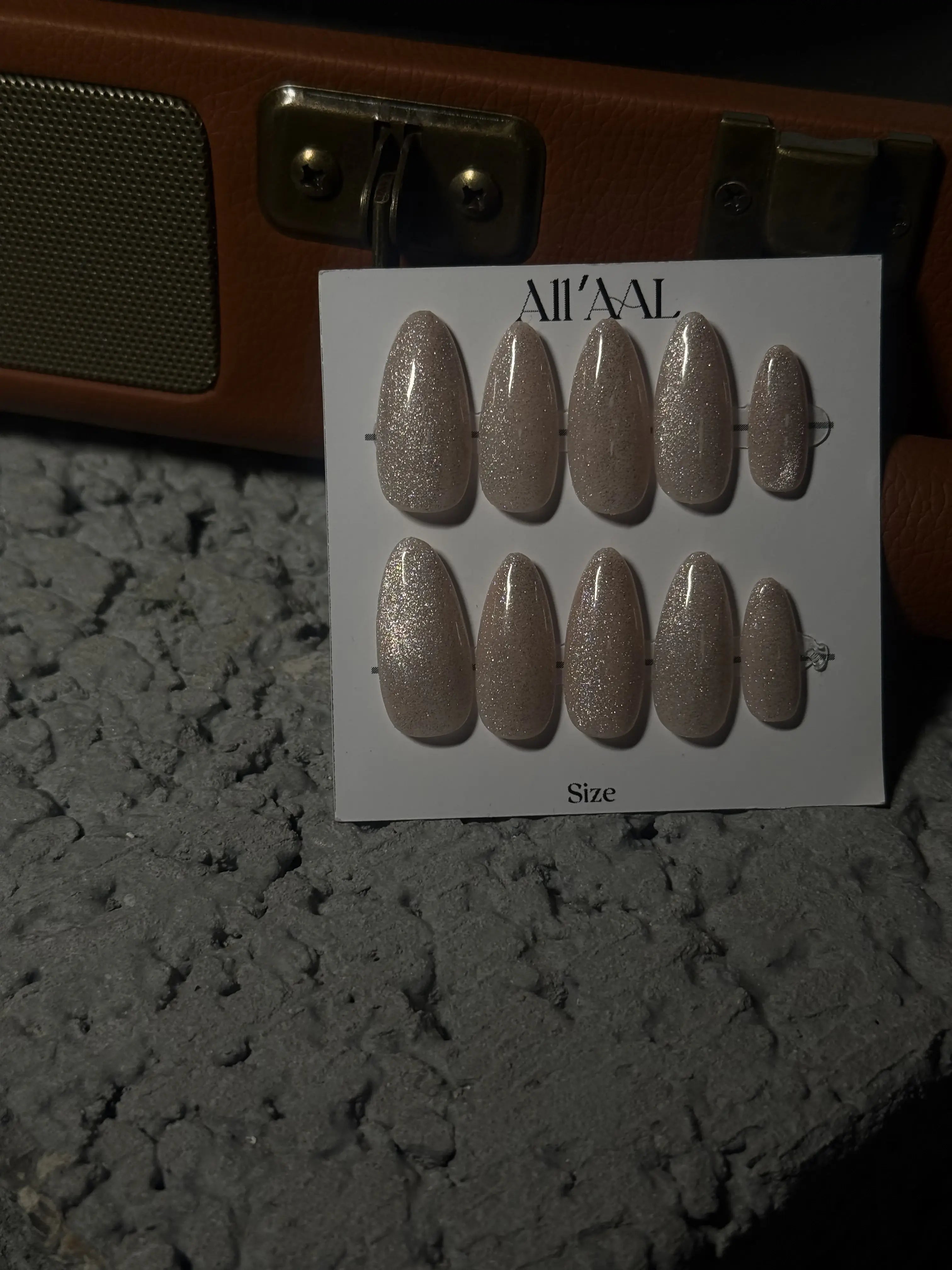 All'AAl Beauty – Luxury Handmade Soft Gel Press-On Nails | Nude Beige Cat Eye | Medium Almond